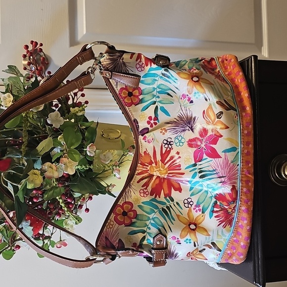 Plum By Latique Cross-Body Bag or Handbag - Picture 8 of 16